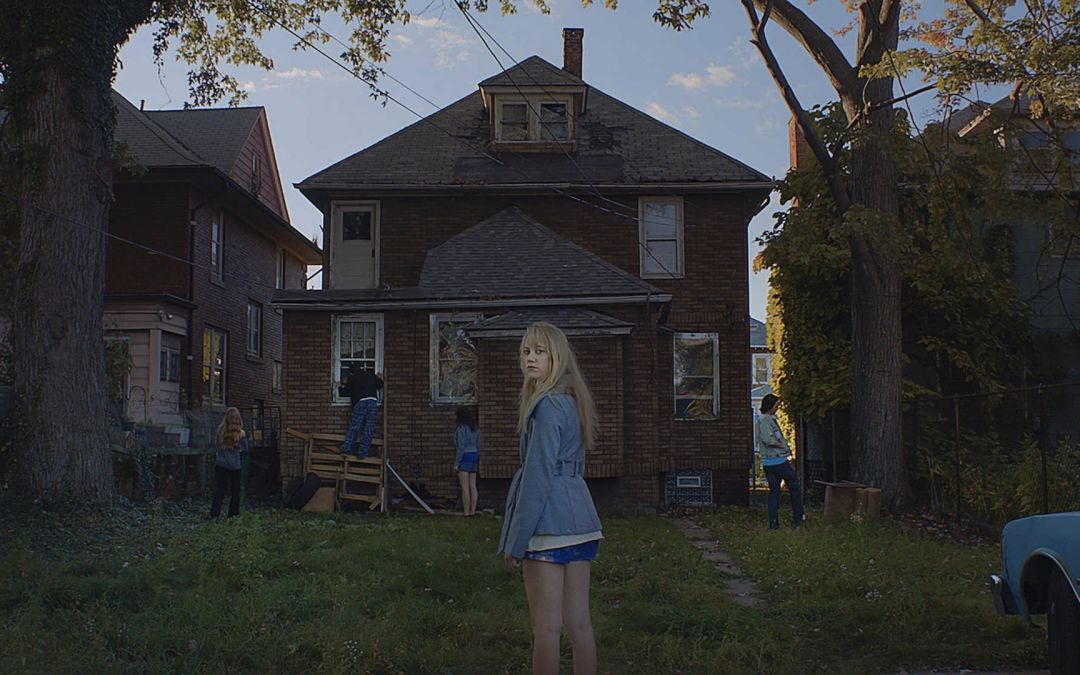 It Follows De David Robert Mitchell Miradas De Cine