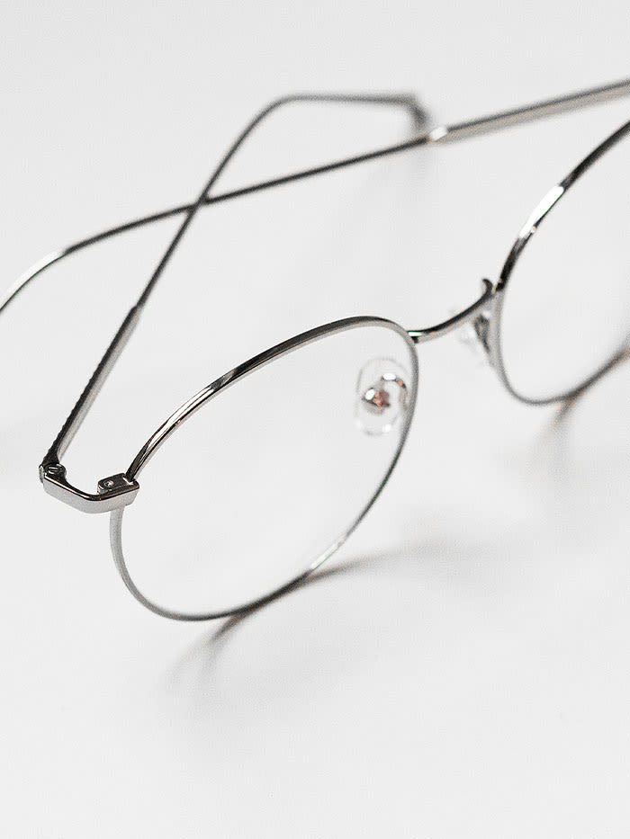  how to: The Ideal Way to Buy Eyewear