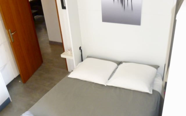 1 Chambre 1 P Tit Dèj 1 Sourire 1 Chambre, 1 P'tit dèj', 1 Sourire - Logement gay à louer à Montpellier