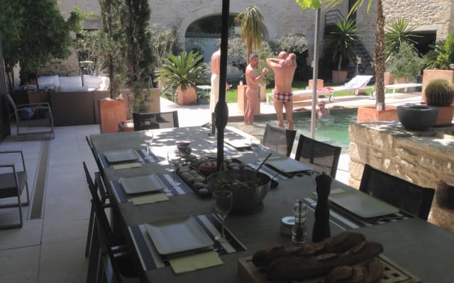 Comfortable Dortoir Sharing Included Ptit Dej Gay Accommodation