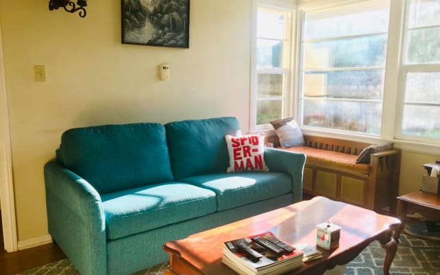 Shared Bungalow In Santa Monica Gay Accommodation To Rent In Santa Monica