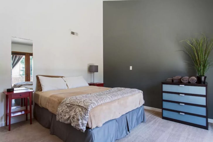 Silver Lake-Enorme Sundeck-views-walk to Sunset Junction!