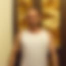 Eyal's blurred avatar