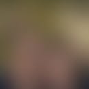Sylvia n Raymond's blurred avatar
