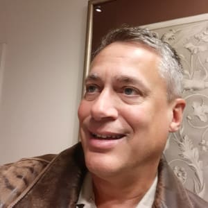 Private Suite Manly Clothing Optional Uptown 15 Min To French