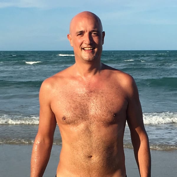 cam chat free shemale from Leo gay tallinn clothing optional