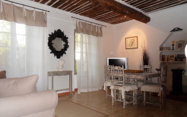 Gîte la Treille /La maison d'Allouma campagne Golfe de St Tropez
