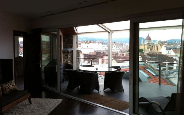 Suite in a Scenic Roof Penthouse
