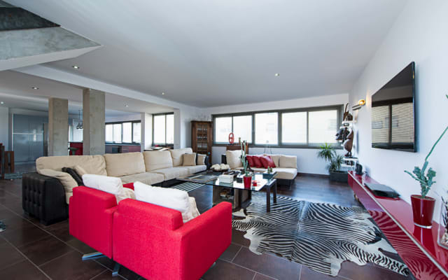 Crisanto's listing on misterb&b - h******** fabb6cfdbda07312c******** b1e7cb4ceaba7960