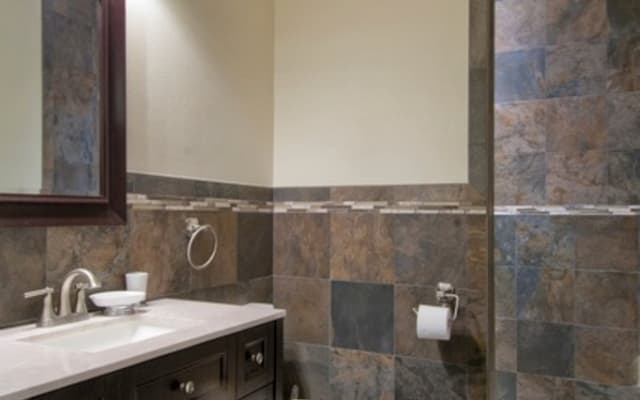Private King Suite mit eigenem Bad und privatem Balkon