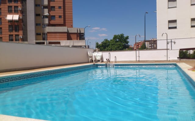 NUEVO- PRECIOSAS VISTAS-PISCINA-APARCAMIENTO CERCANO