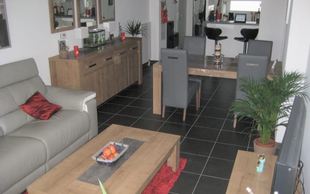 Bel appartement avec terrasse