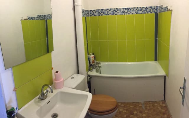 Room in the south east of paris