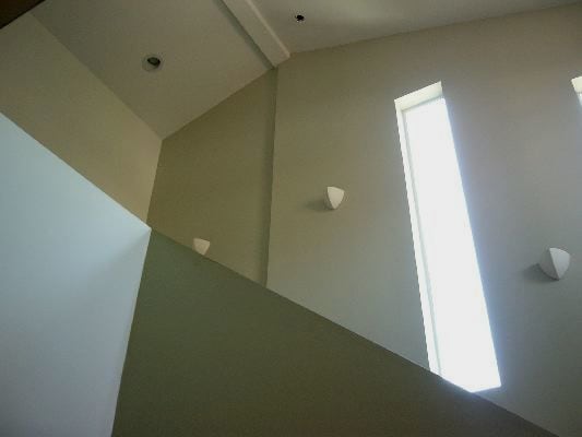 Large house, upstairs corner bedroom. Silver Lake - Picture 12