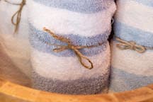 400ft² Studio/Room w Private Entrance, Bath & a Pool....City ID #470 - Picture 16