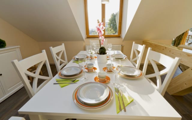 Two bedroom Apartment with balcony - Picture 13