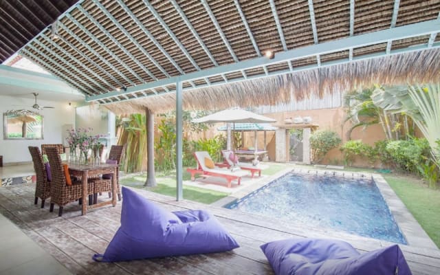 Villa privée funky avec piscine à Seminyak, au bout de la rue des bars gays. - Photo 18