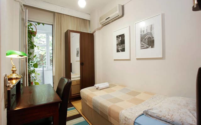 Chambre individuelle privée dans le centre de Taksim / Cihangir