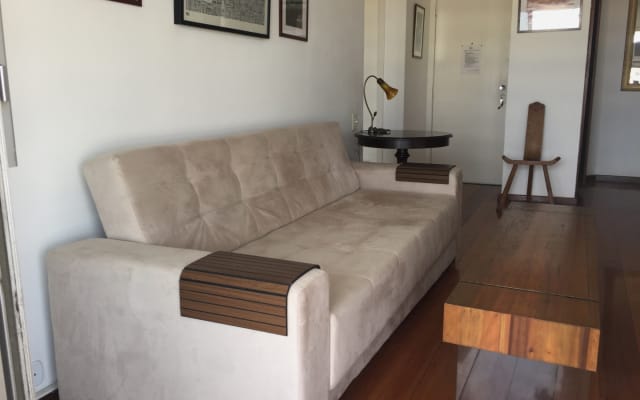 Ótimo apartamento de um quarto em Copacabana, a minutos da praia