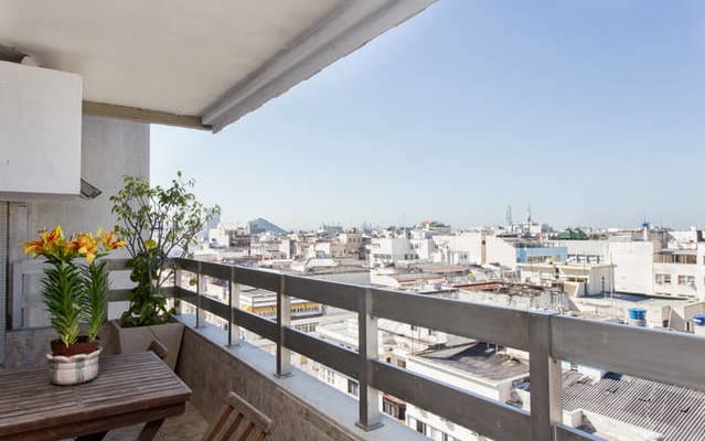 Ótimo apartamento de um quarto em Copacabana, a minutos da praia