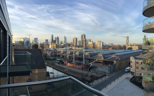 1 Bed - Tobacco Dock - Wapping