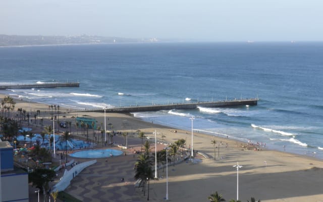 Vistas deslumbrantes sobre a praia