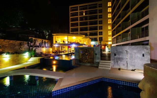 BeststayinPhuket Pool/Mountainviewview Condo 1