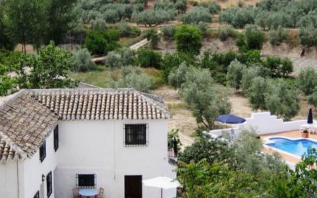 Casa Cruz 2 houses in relaxed rural Andalucia