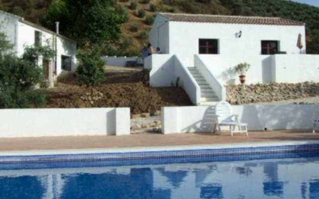 Casa Cruz 2 houses in relaxed rural Andalucia