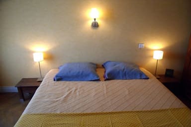 Quarto de hóspedes numa zona tranquila
