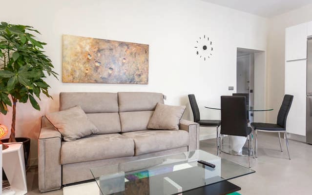 Modern and sunny flat in Gran Via