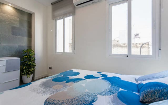 Modern and sunny flat in Gran Via - Picture 14