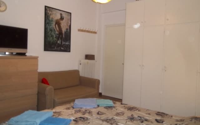 APARTAMENTO REFORMADO EN EL CENTRO DE ATENAS