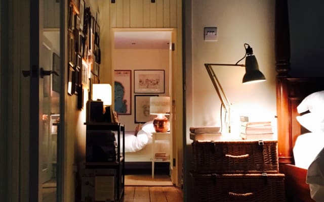 Oasis of Calm in Vibrant Seaside Brighton and Hove ensuite Bathroom - Picture 16