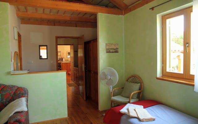 Villa de style toscan avec piscine sur une île spectaculaire et isolée