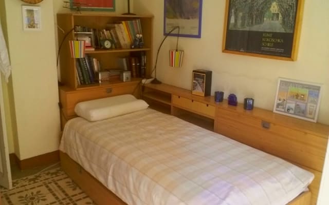 Ruzafa : chambre ensoleillée et chambre simple