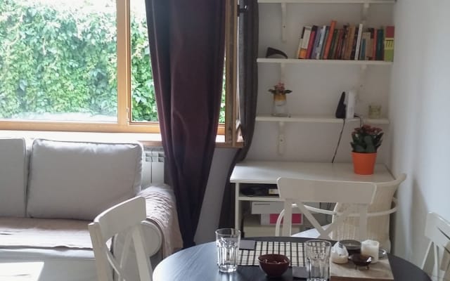 Studio de design dans une villa centrale de Bucarest - Photo 2