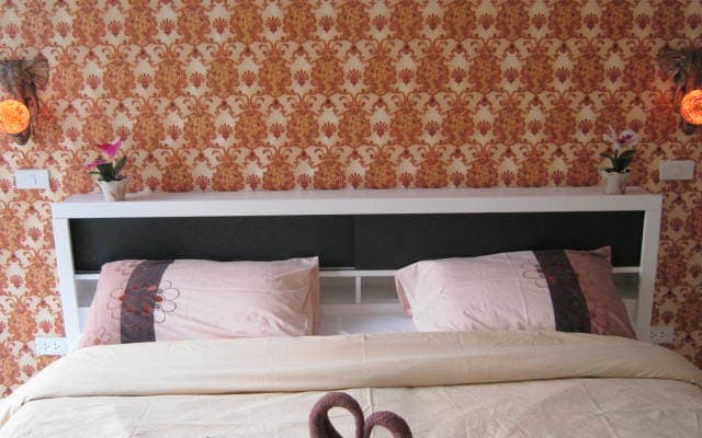 Ein-Schlafzimmer-Apartment mit Wohnzimmer 4 Personen. Homosexuell...