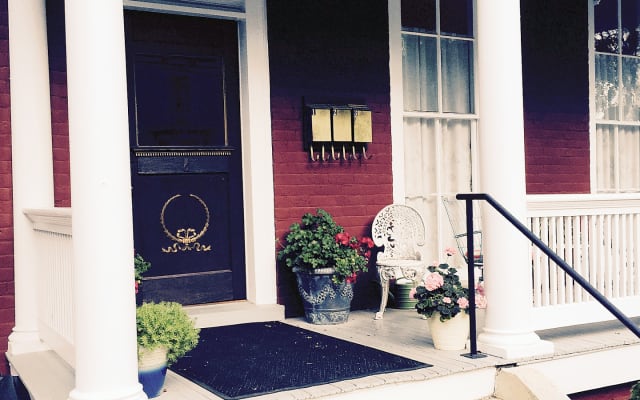 the apARTment on Church