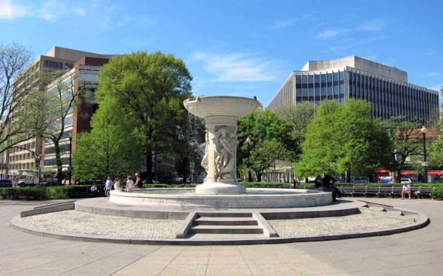 Luxury Spacious Master Suite RoofDeck in Dupont - Picture 14
