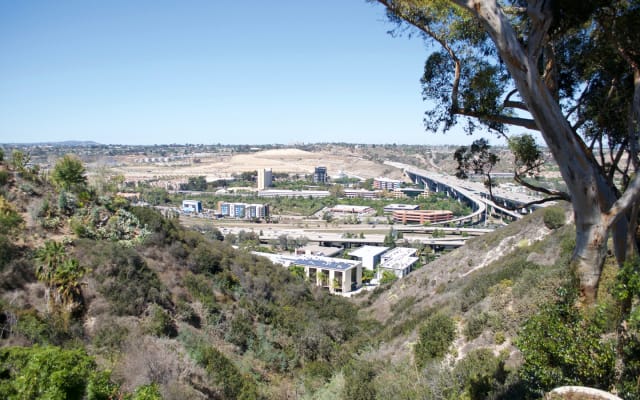 Studio moderno e lussuoso con terrazza privata vista Canyon. - Foto 10