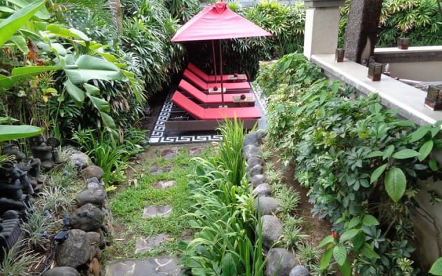 Beautiful Open Air Bali Villa in Canggu close to Finns Recreation Ctr.
