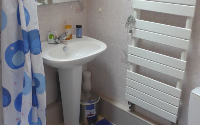 Camera privata in casa a, Oyonnax