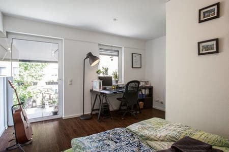 Chambre privée dans un appartement binational (Brésil-Allemagne)