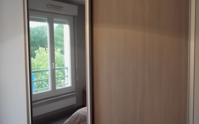 Private room and bathroom.