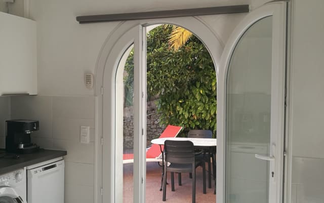 Grazioso appartamento di 52 m2 con due camere da letto, in fondo alla...