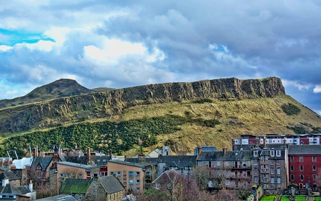 Quarto duplo num apartamento muito descontraído perto da Royal Mile de Edimburgo - Foto 13