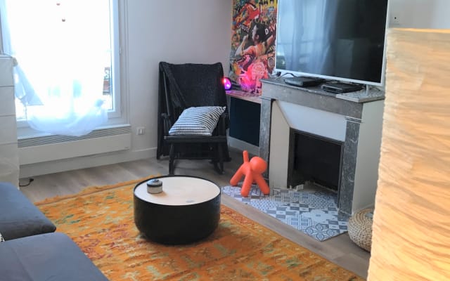 Habitación privada y baño/WC en un piso encantador y tranquilo...