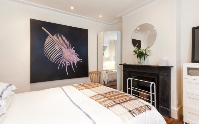 Muy Confortable Elegante 'King' Habitación White City / North...