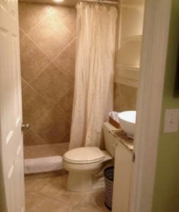 Cottage at Rocky Creek 3BR/2BA - desde $160/noche - Foto 9